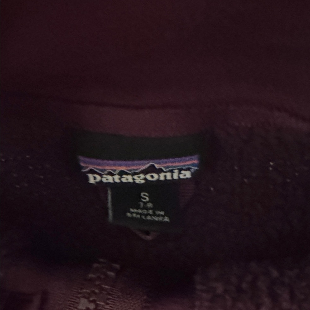 Patagonia | Kid’s Plum Fleece Jacket (S) - Picture 2 of 6